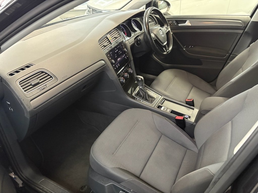 Used Volkswagen Golf 2017 for sale - 76559040: Photo 13