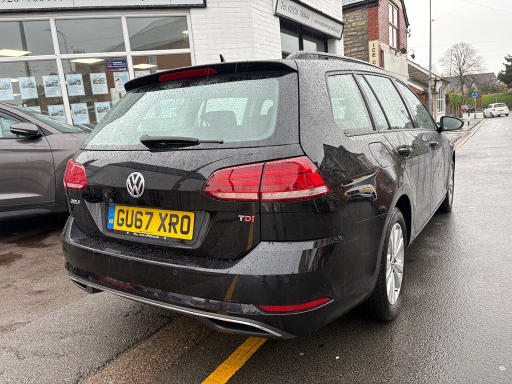Used Volkswagen Golf 2017 for sale - 76559040: Photo 8