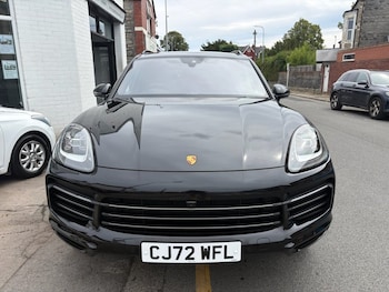Used Porsche Cayenne 2022 for sale - 79551196: Photo