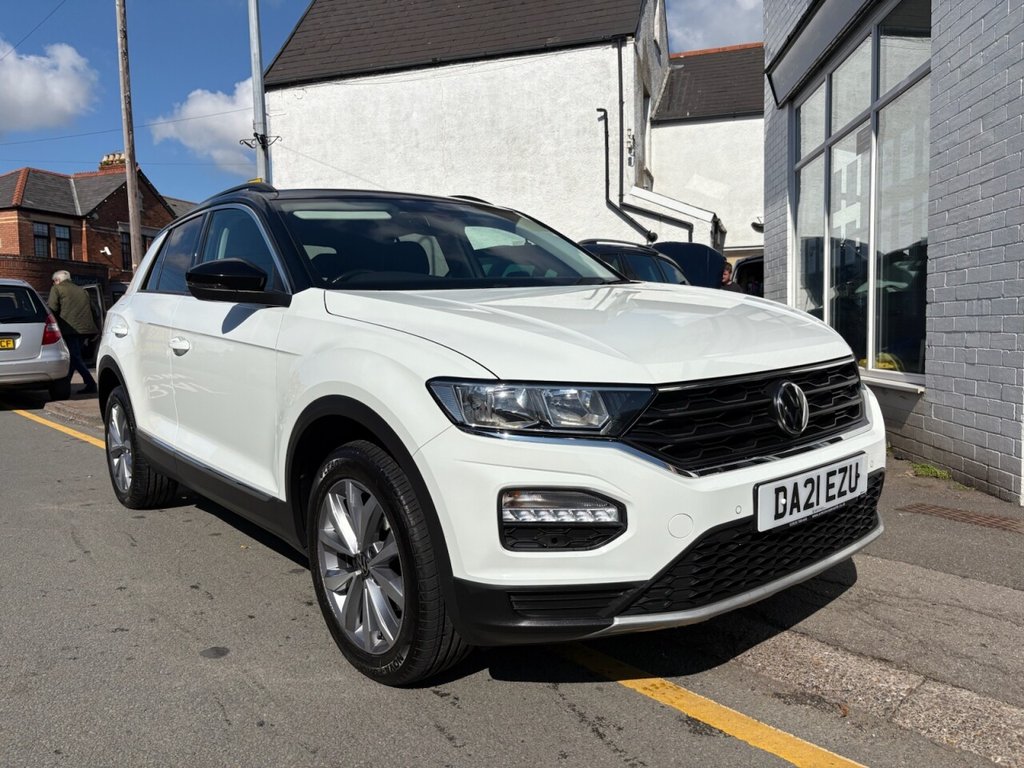 Used Volkswagen T-Roc 2021 for sale - 76604524: Photo 2