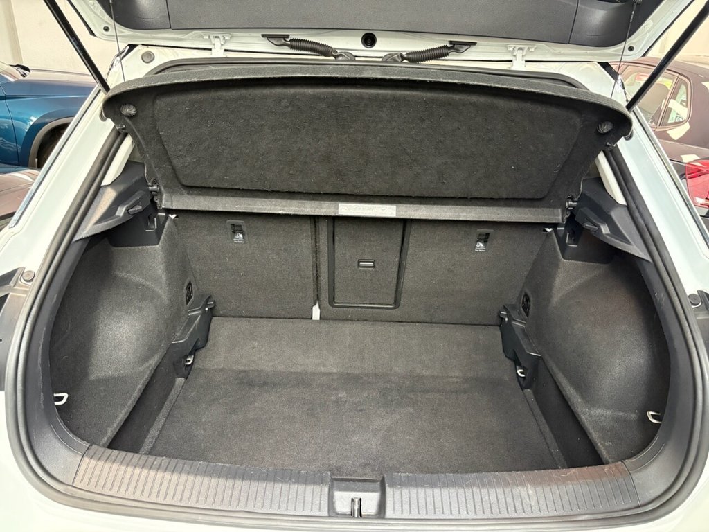 Used Volkswagen T-Roc 2021 for sale - 76604524: Photo 22