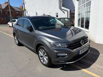 Used Volkswagen T-Roc 2018 for sale - 74695939: Photo