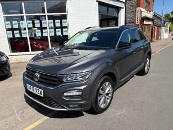 Used Volkswagen T-Roc 2018 for sale - 74695939: Photo