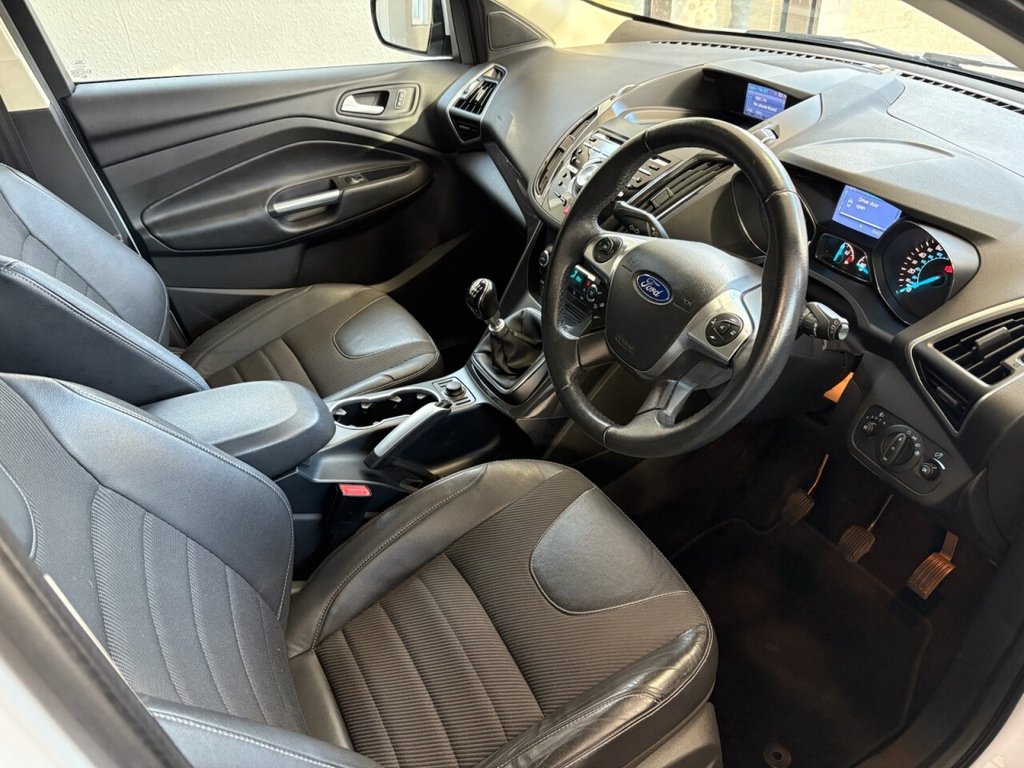 Used Ford Kuga 2013 for sale - 76356116: Photo 11