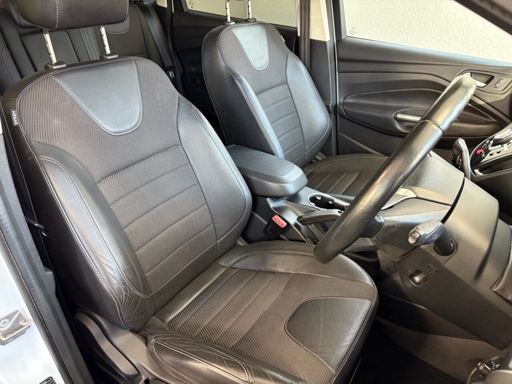 Used Ford Kuga 2013 for sale - 76356116: Photo 12