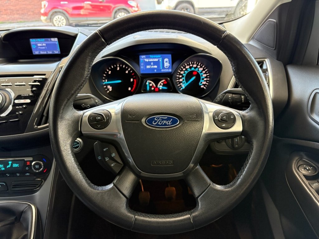 Used Ford Kuga 2013 for sale - 76356116: Photo 22