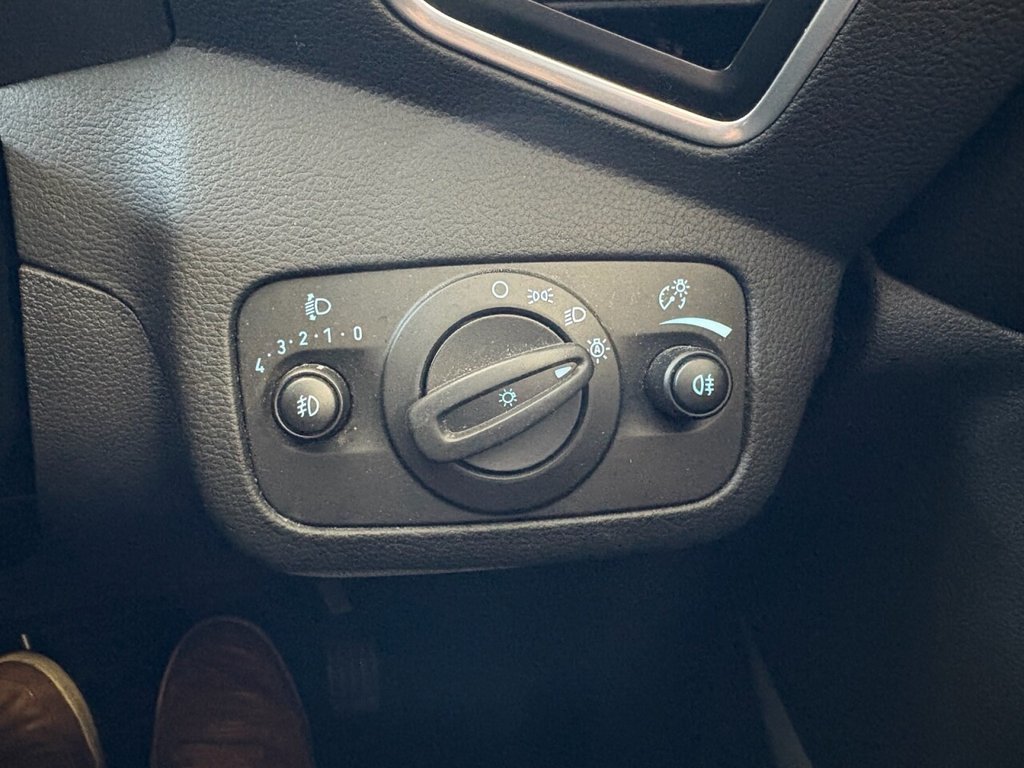 Used Ford Kuga 2013 for sale - 76356116: Photo 28