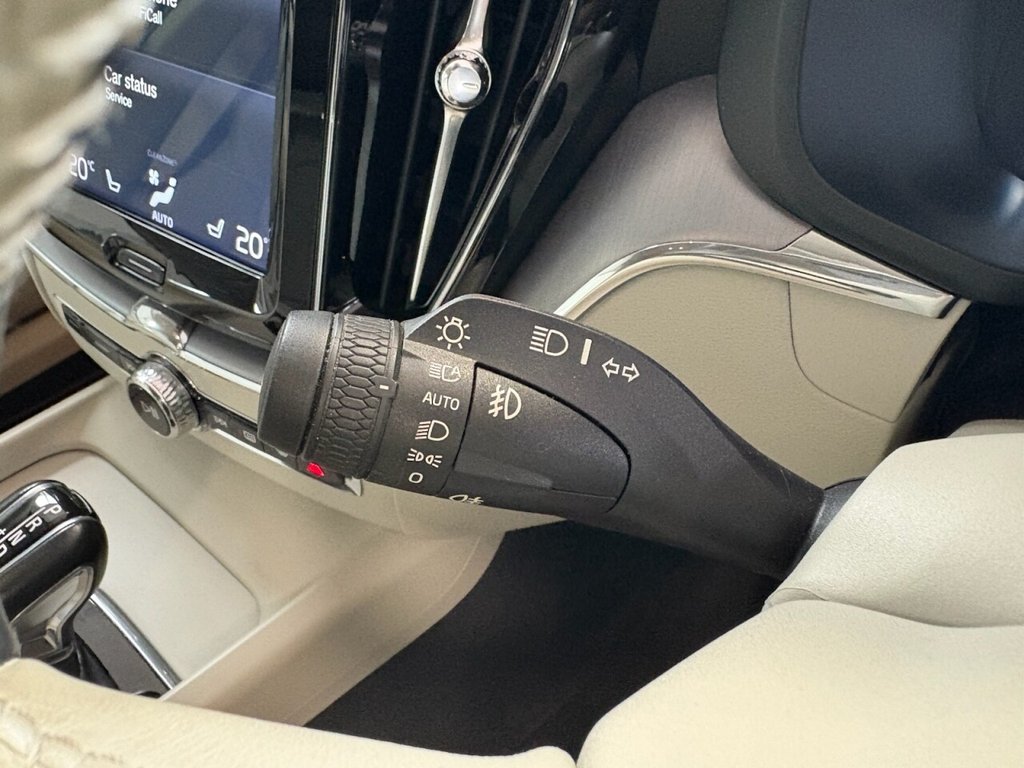 Used Volvo XC60 2018 for sale - 76068773: Photo 29