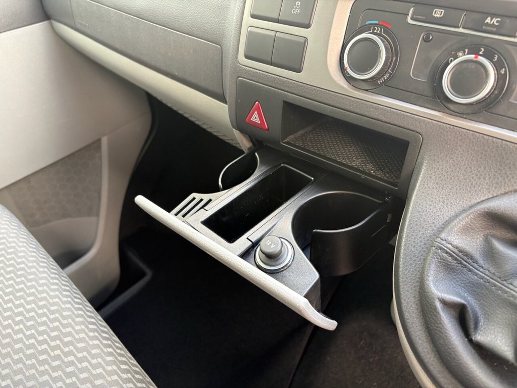 Used Volkswagen Transporter 2015 for sale - 75929672: Photo 26