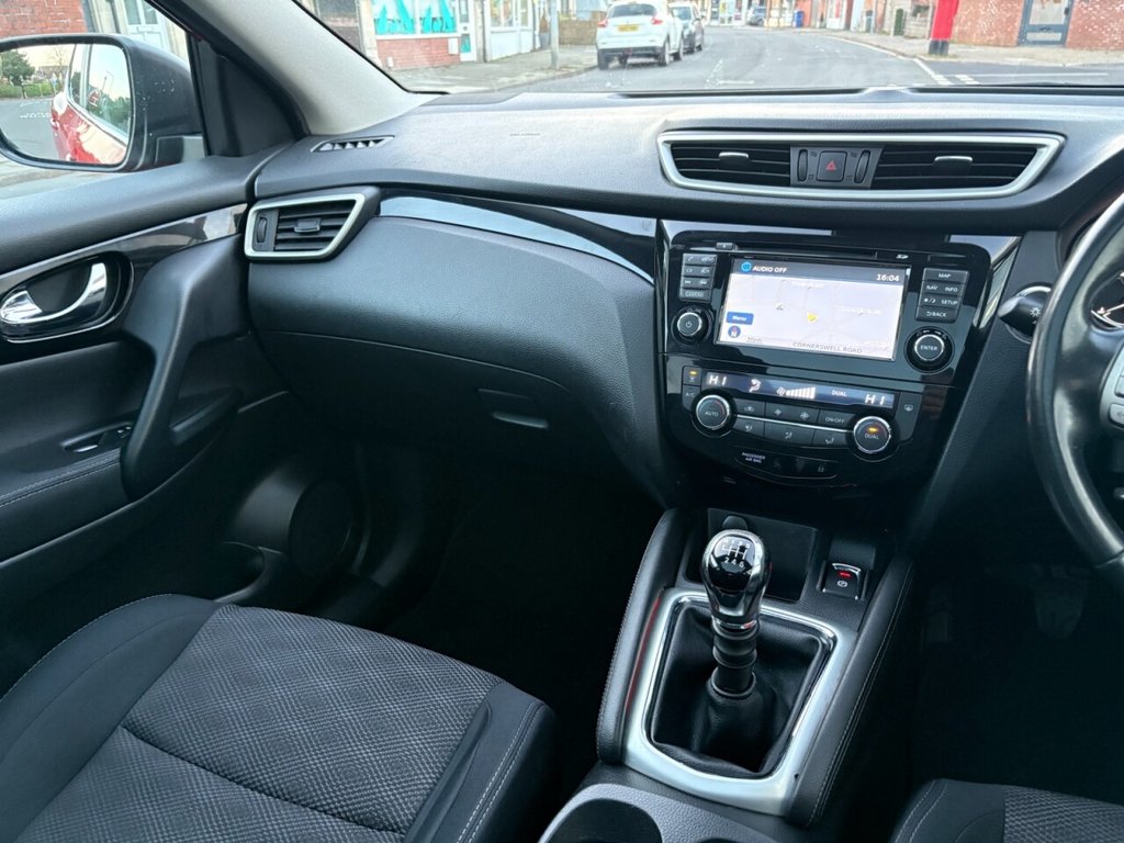 Used Nissan Qashqai 2014 for sale - 76642296: Photo 17