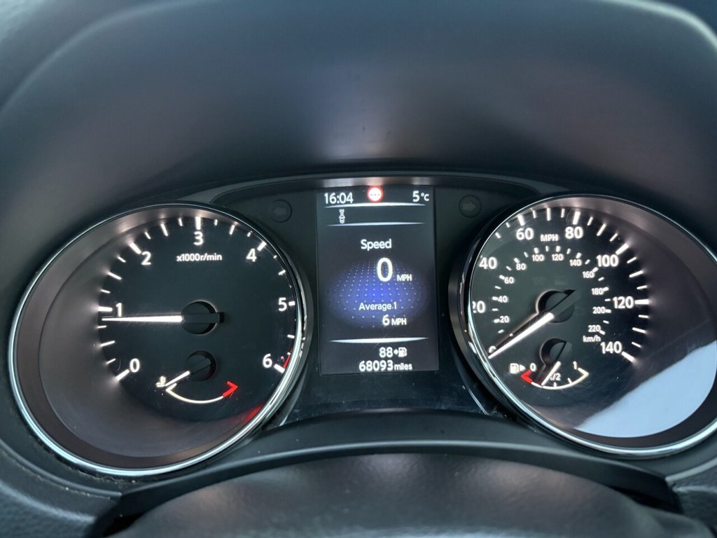 Used Nissan Qashqai 2014 for sale - 76642296: Photo 20