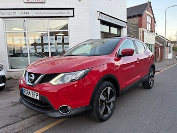Used Nissan Qashqai 2014 for sale - 76642296: Photo