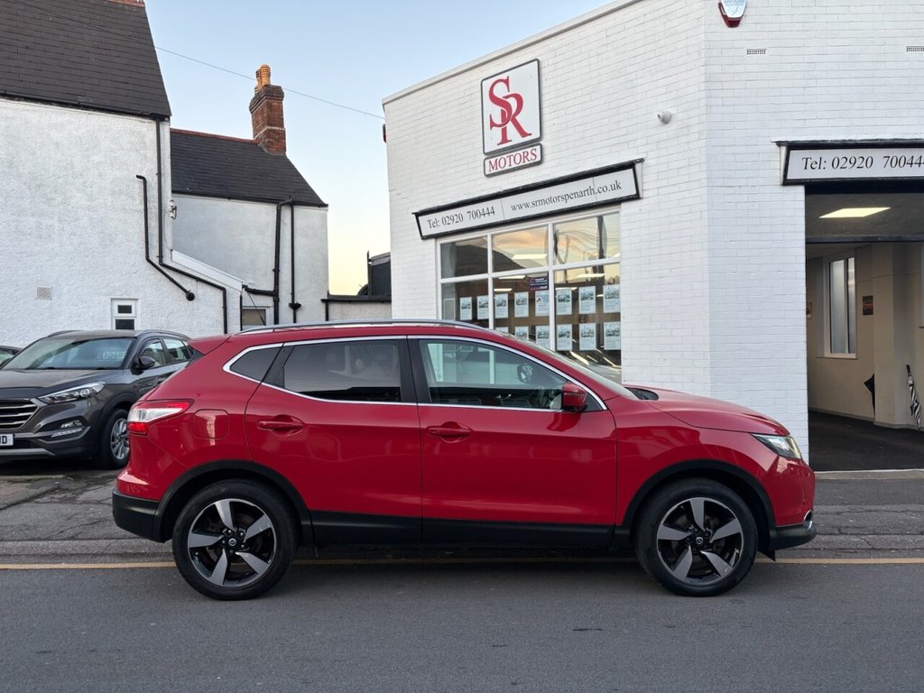 Used Nissan Qashqai 2014 for sale - 76642296: Photo 9