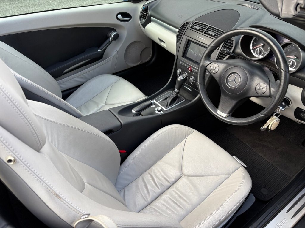 Used Mercedes-Benz SLK 2008 for sale - 77642314: Photo 10