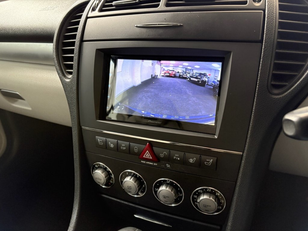 Used Mercedes-Benz SLK 2008 for sale - 77642314: Photo 23