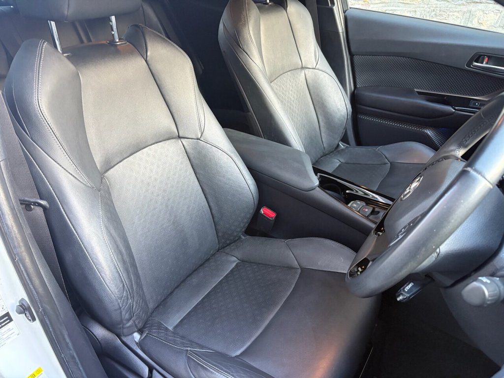 Used Toyota C-HR 2018 for sale - 77133661: Photo 11