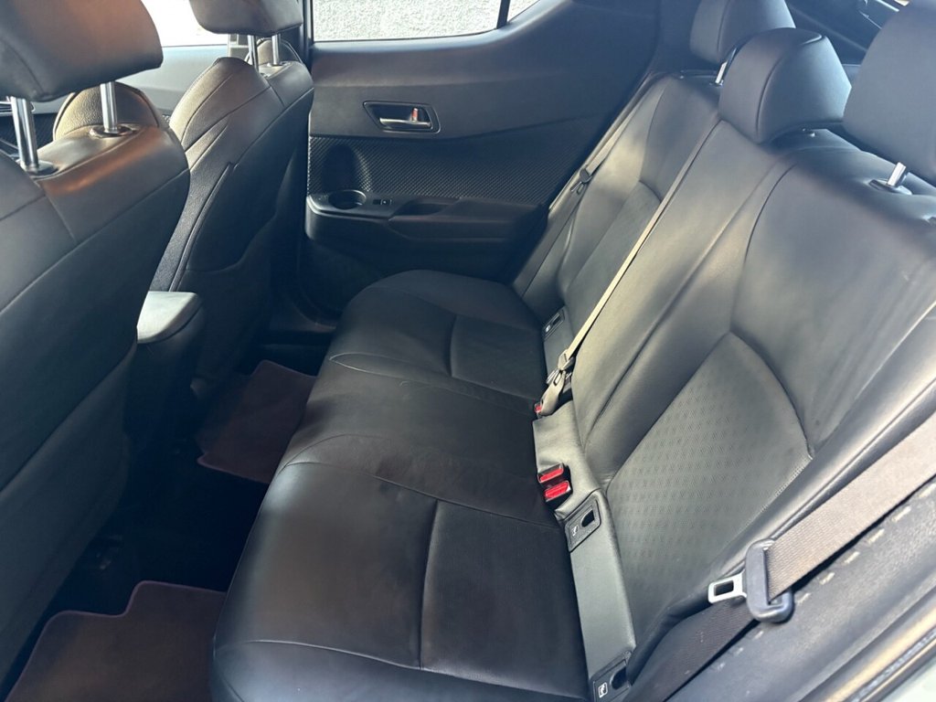 Used Toyota C-HR 2018 for sale - 77133661: Photo 14