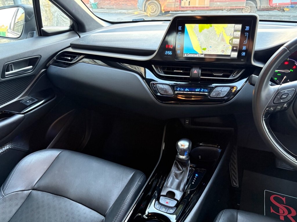 Used Toyota C-HR 2018 for sale - 77133661: Photo 17