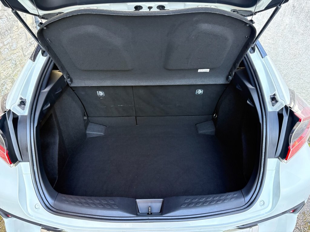 Used Toyota C-HR 2018 for sale - 77133661: Photo 20