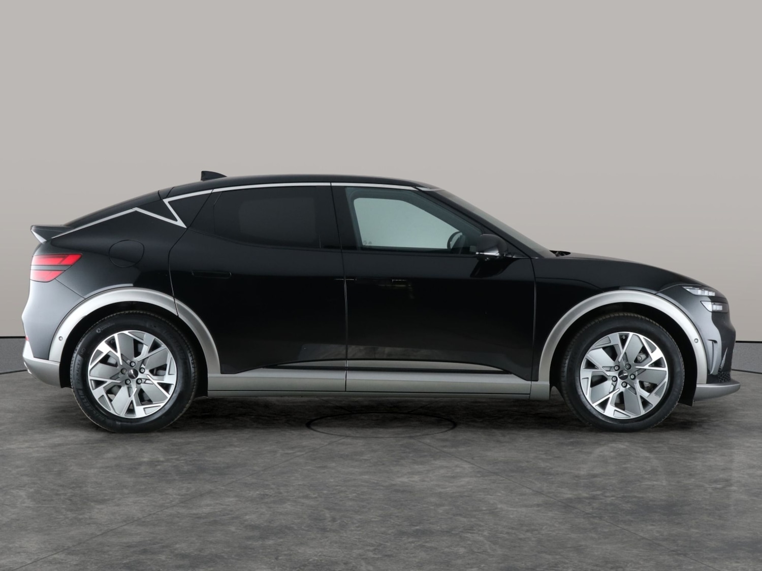 Used Genesis GV60 2022 for sale - 76197004: Photo 11
