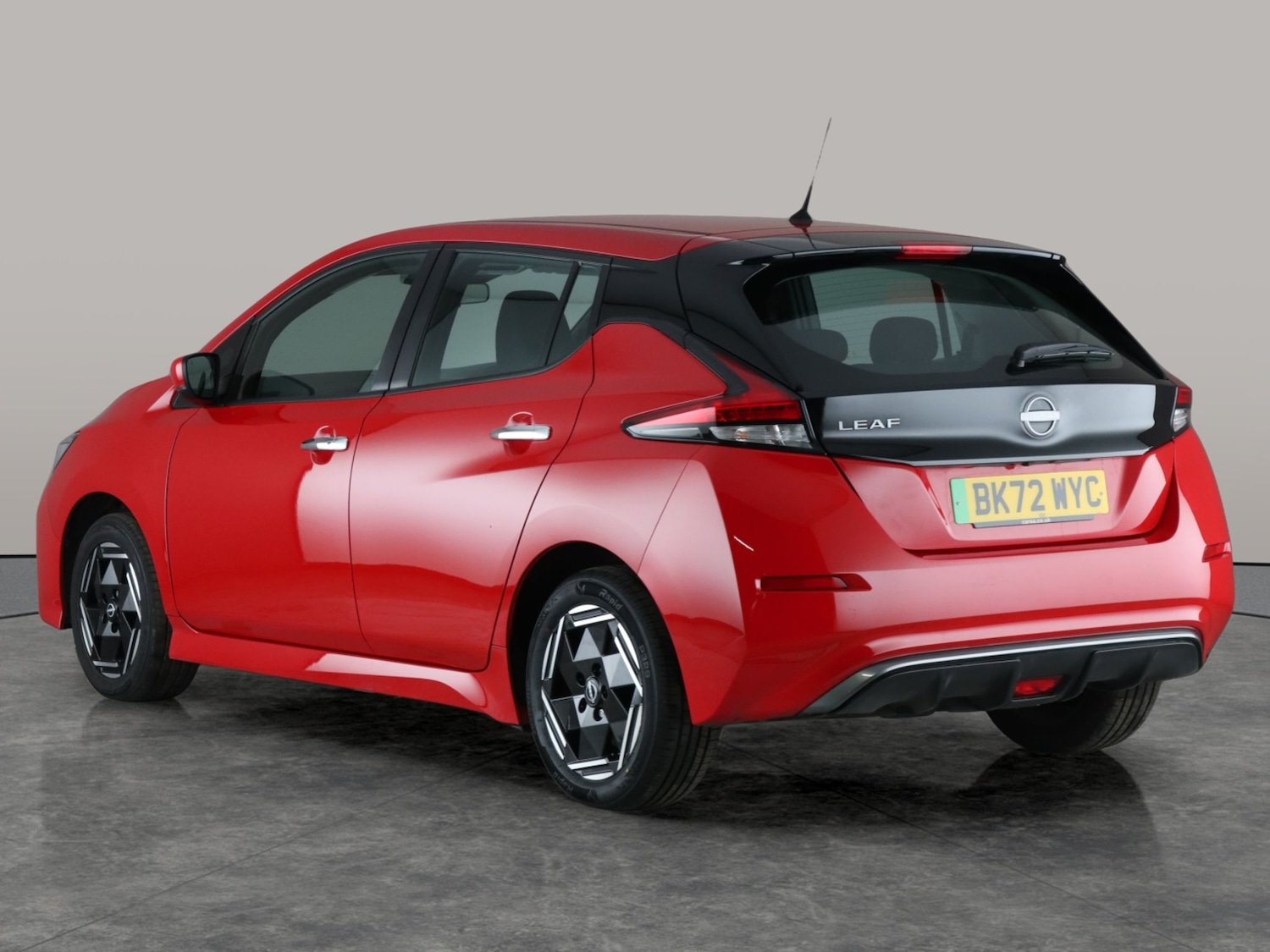 Used Nissan Leaf 2022 for sale - 76375853: Photo 14