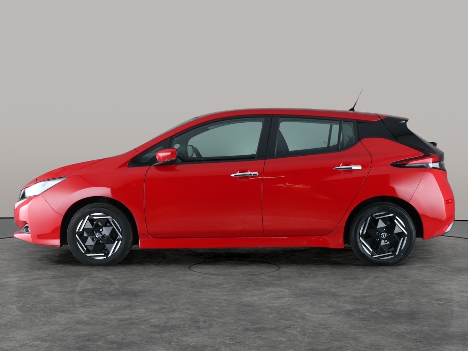 Used Nissan Leaf 2022 for sale - 76375853: Photo 16