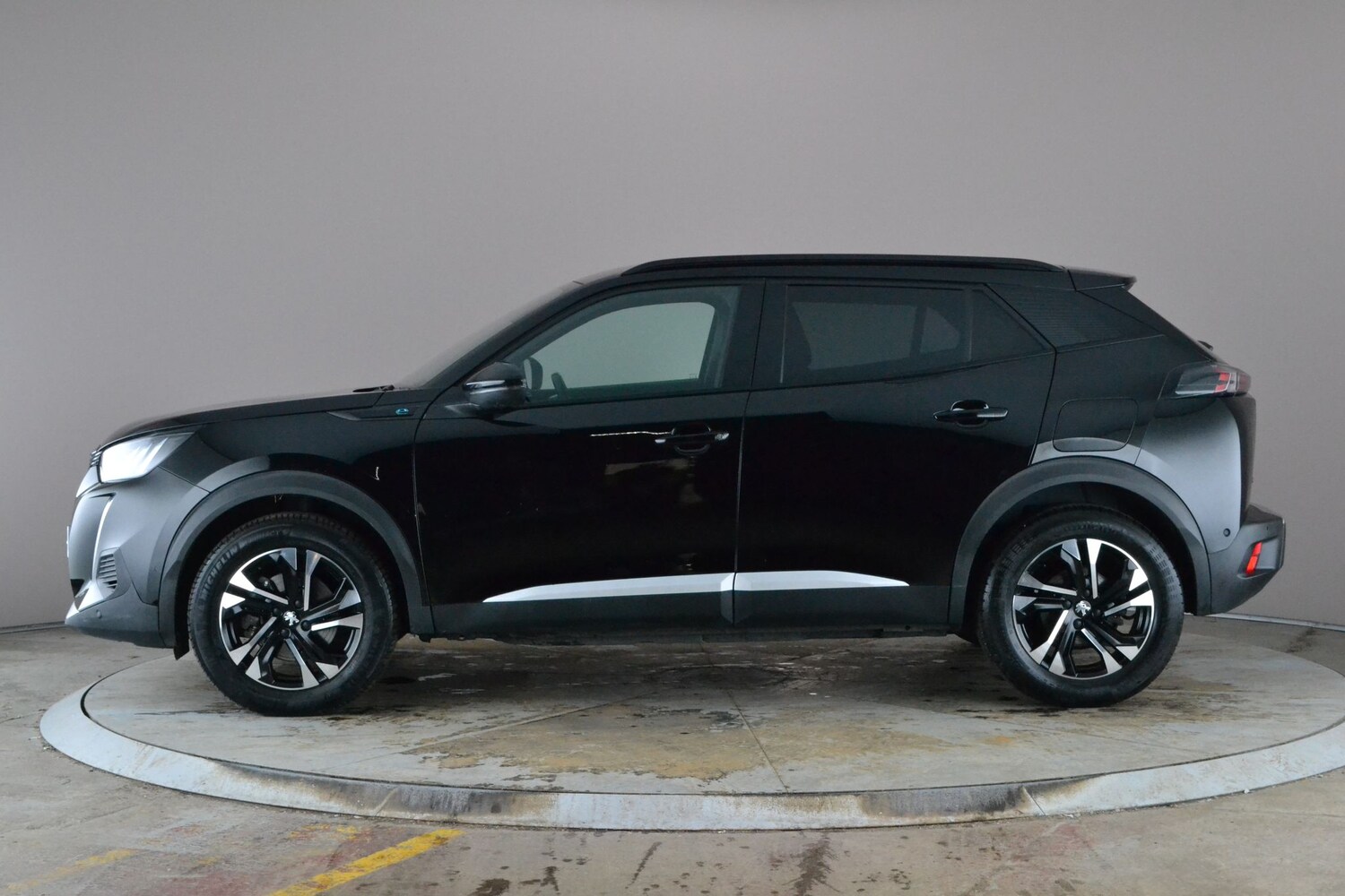 Used Peugeot 2008 2023 for sale - 77542920: Photo 12