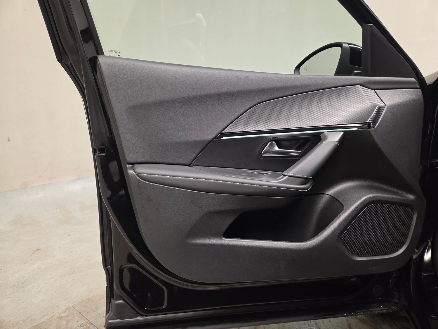 Used Peugeot 2008 2023 for sale - 77542920: Photo 27