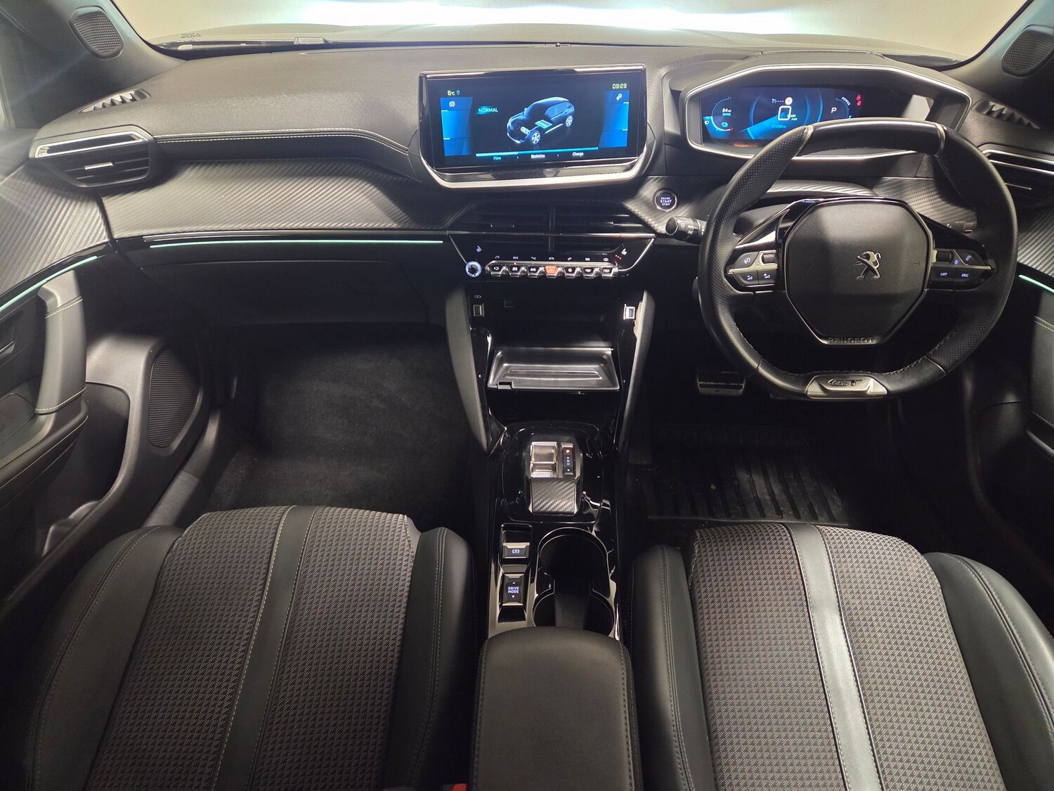 Used Peugeot 2008 2023 for sale - 77542920: Photo 6