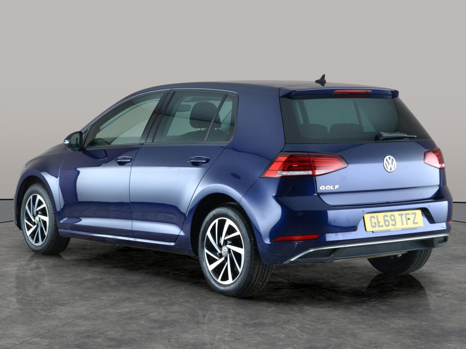 Used Volkswagen Golf 2019 for sale - 77529960: Photo 11