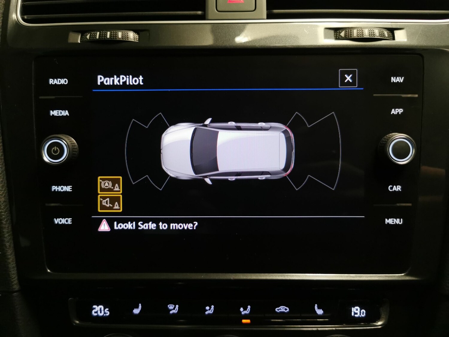 Used Volkswagen Golf 2019 for sale - 77529960: Photo 14