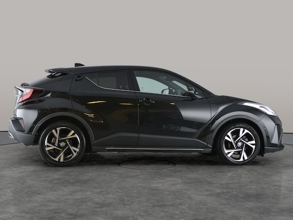 Used Toyota C-HR 2023 for sale - 76310224: Photo 14