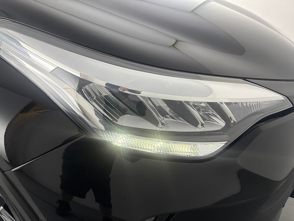 Used Toyota C-HR 2023 for sale - 76310224: Photo 28