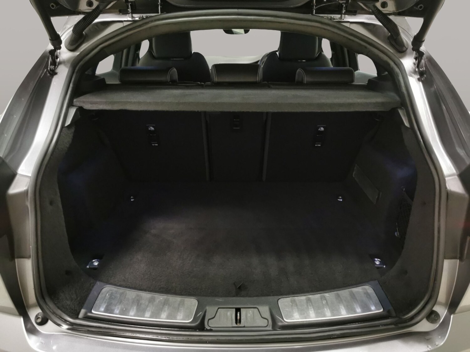 Used Jaguar E-Pace 2021 for sale - 77960533: Photo 34