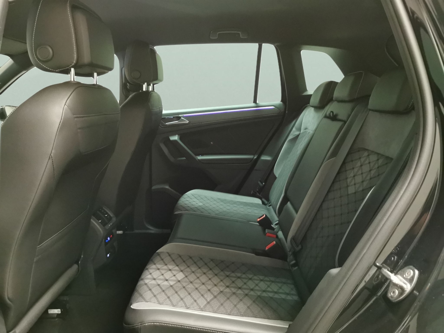 Used Volkswagen Tiguan 2023 for sale - 76707052: Photo 24