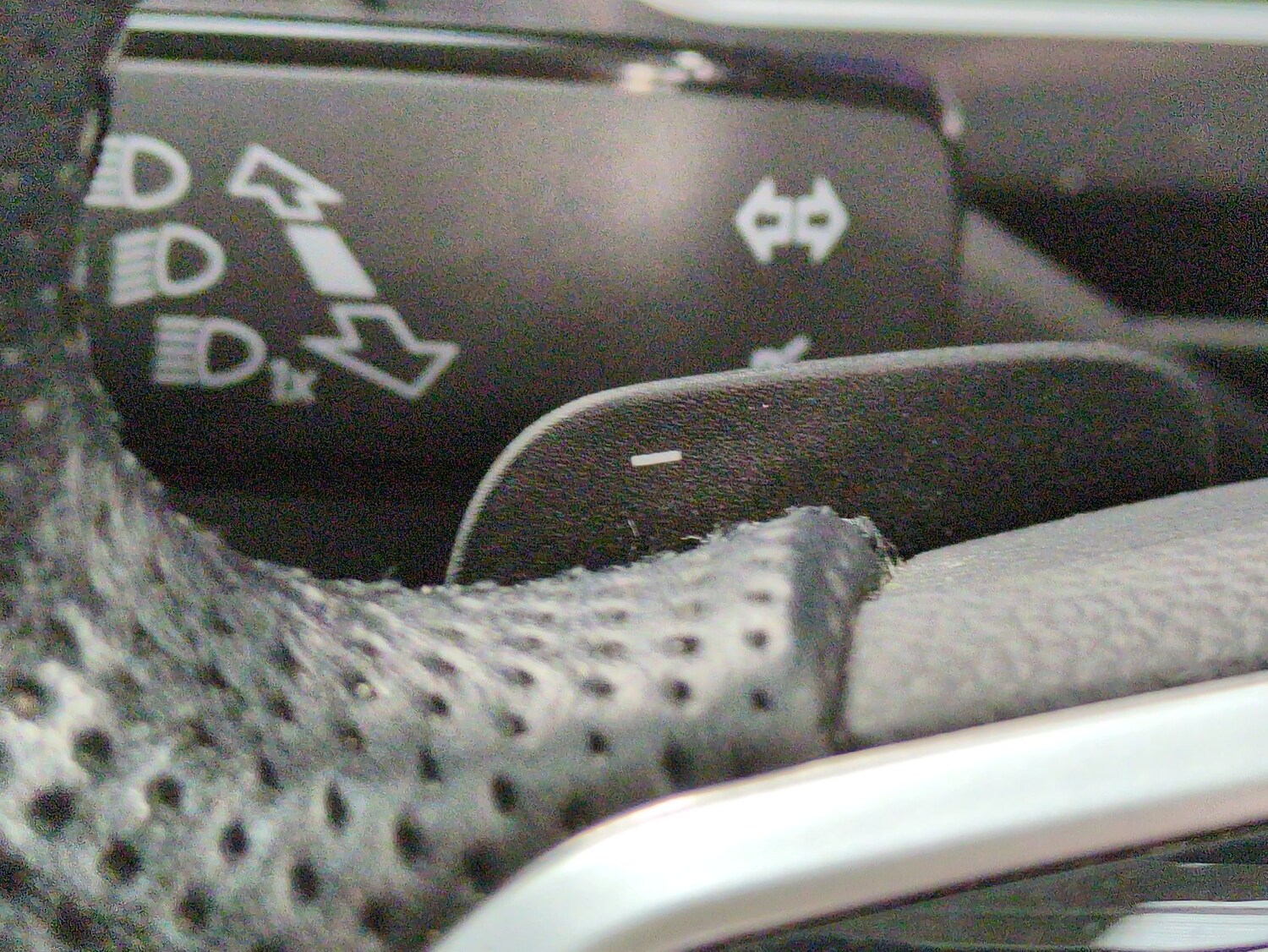 Used Volkswagen Tiguan for sale - 77208079: Photo 18