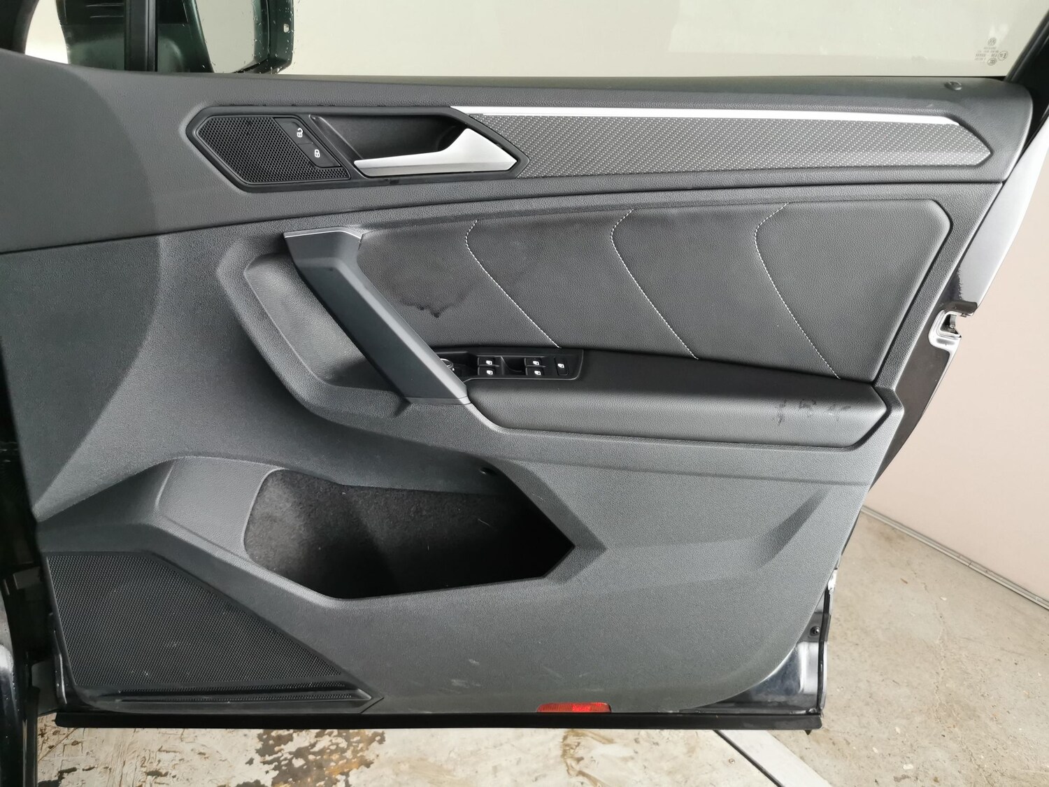 Used Volkswagen Tiguan for sale - 77208079: Photo 29