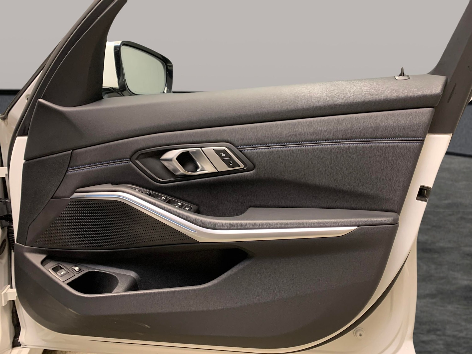 Used BMW 3 Series 2023 for sale - 77918357: Photo 29