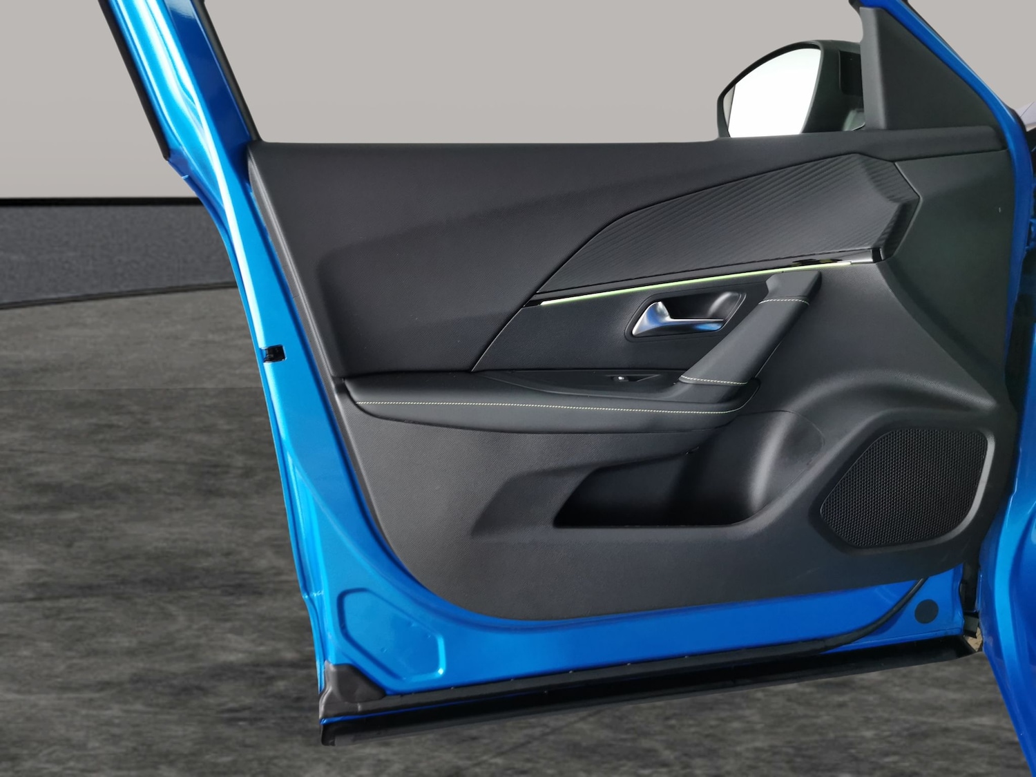 Used Peugeot 2008 2024 for sale - 77743980: Photo 28