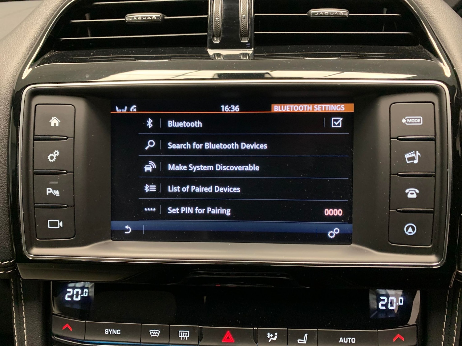 Used Jaguar F-Pace 2018 for sale - 76525969: Photo 15