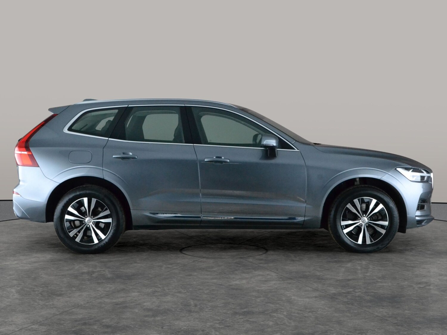 Used Volvo XC60 2021 for sale - 77686116: Photo 10