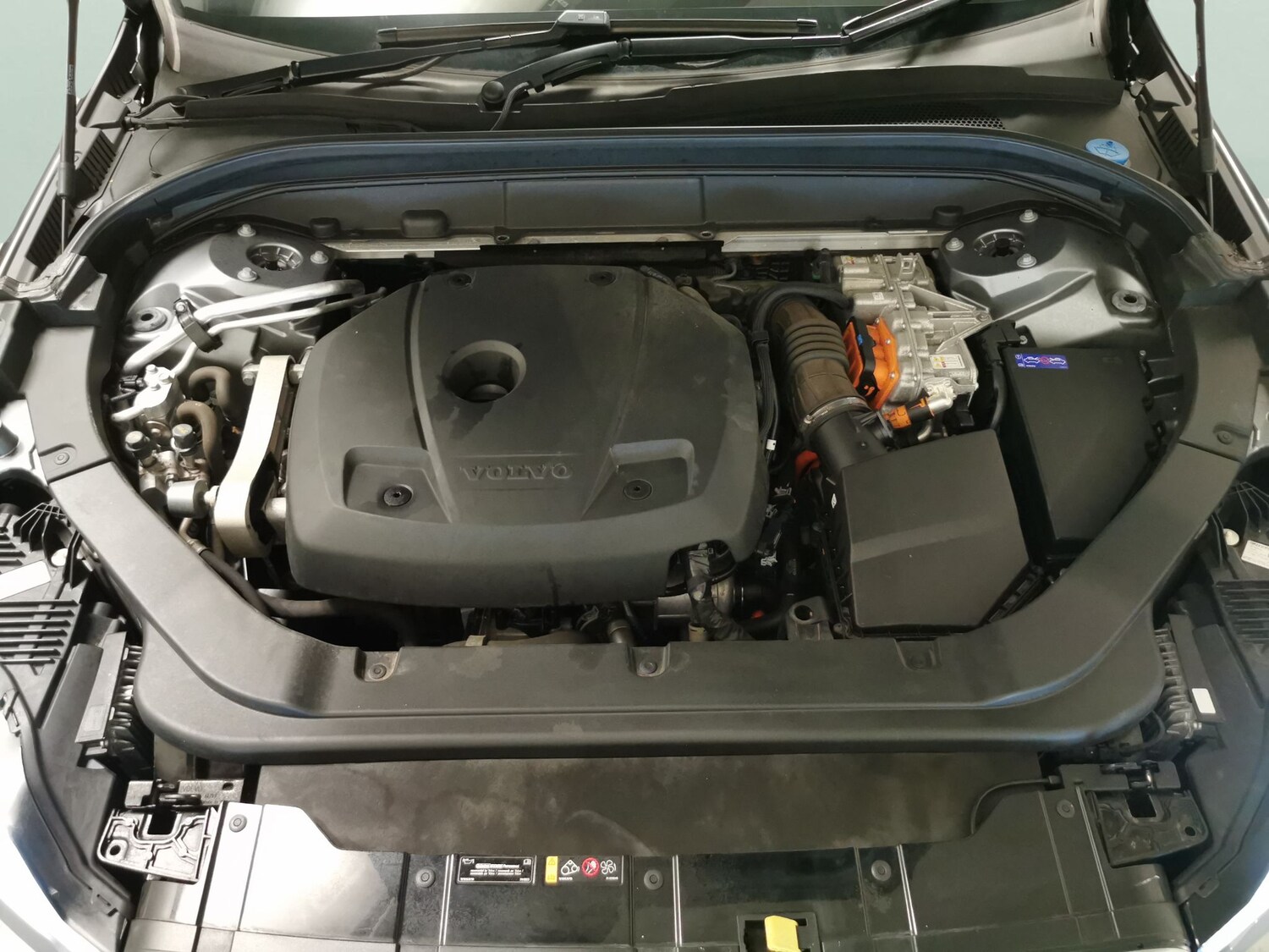 Used Volvo XC60 2021 for sale - 77686116: Photo 30