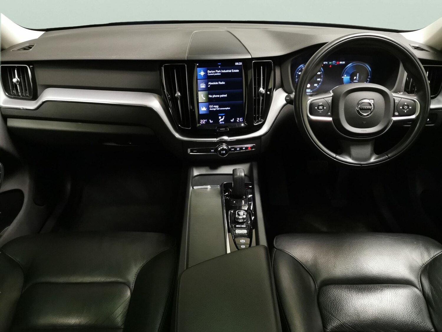 Used Volvo XC60 2021 for sale - 77686116: Photo 8