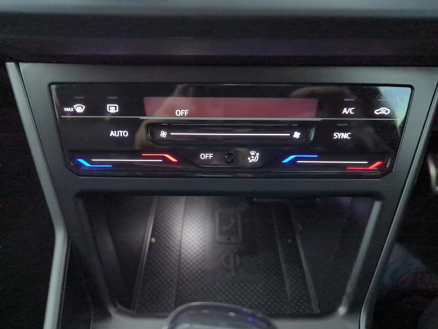 Used Volkswagen Taigo for sale - 77475438: Photo 18