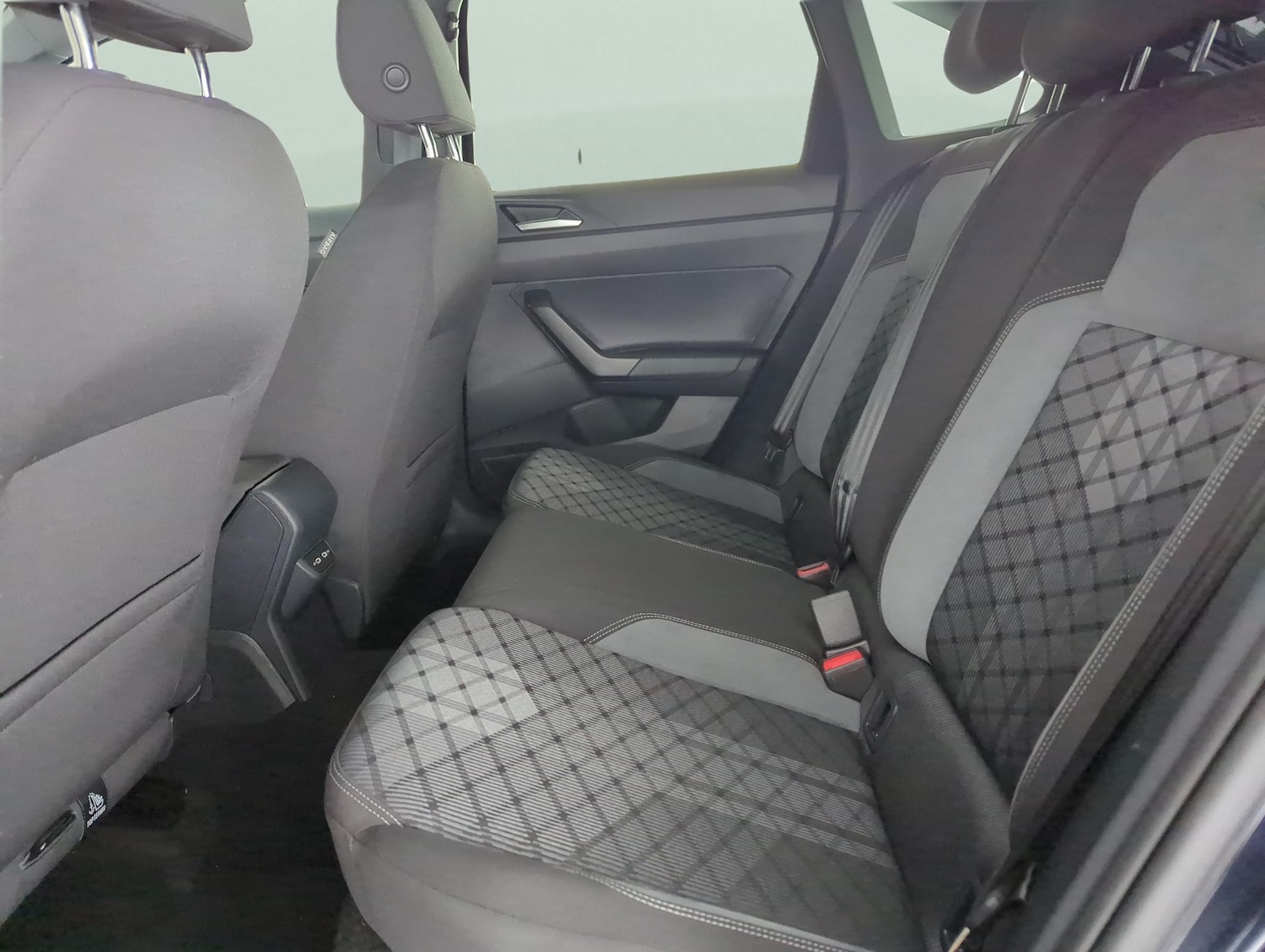 Used Volkswagen Taigo for sale - 77475438: Photo 27