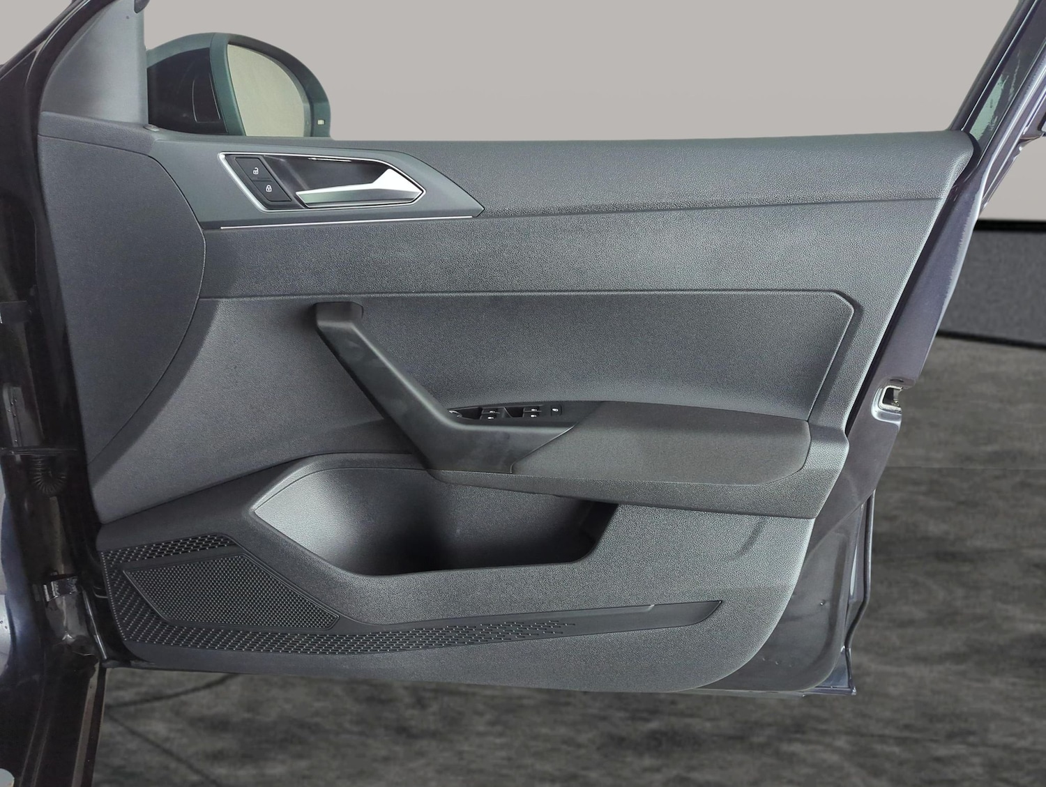 Used Volkswagen Taigo for sale - 77475438: Photo 31