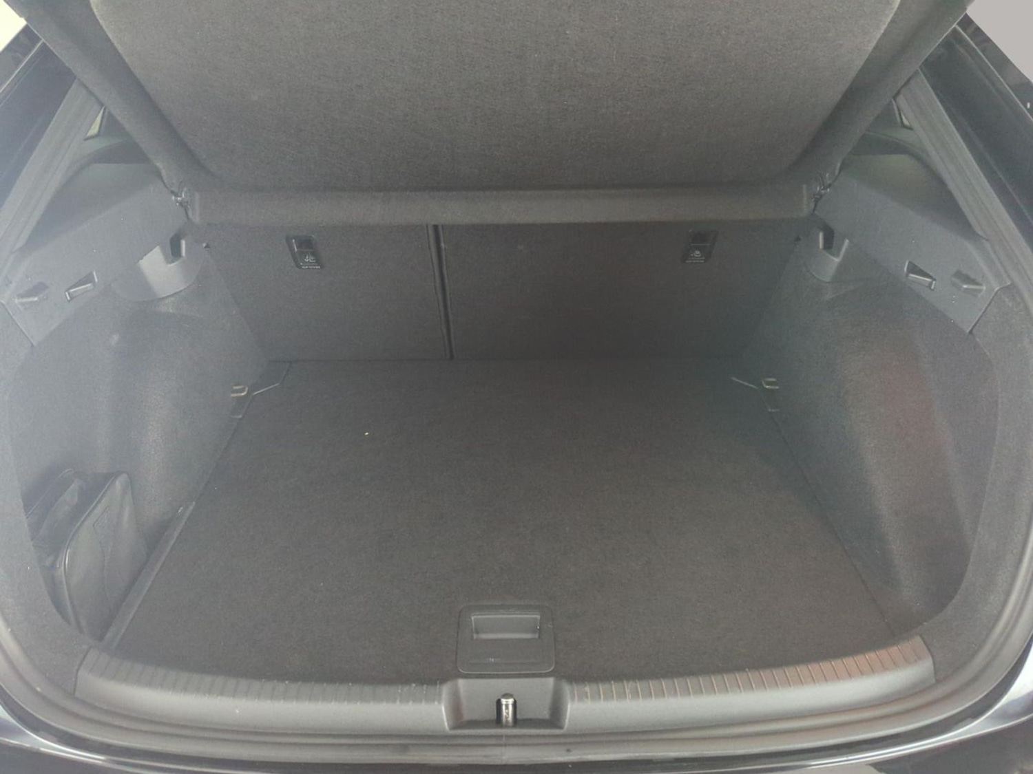 Used Volkswagen Taigo for sale - 77475438: Photo 34