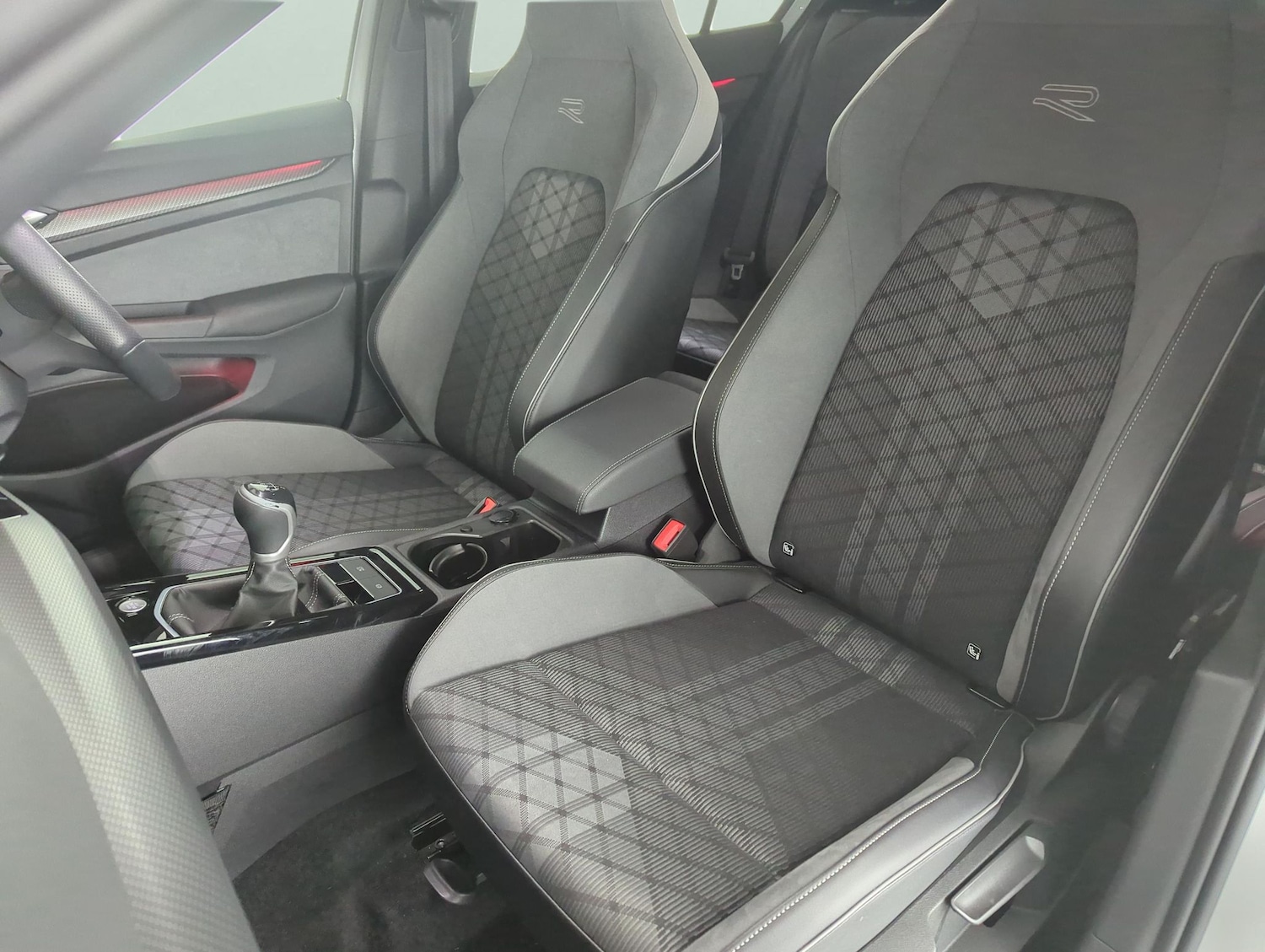 Used Volkswagen Golf 2023 for sale - 77159709: Photo 6