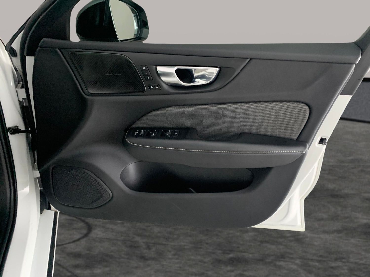 Used Volvo V60 for sale - 76859751: Photo 35