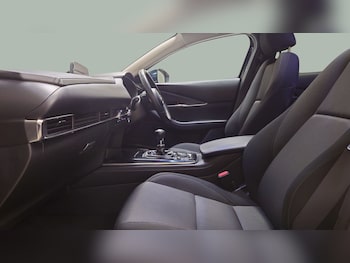 Used Mazda CX-30 2022 for sale - 76275011: Photo 4